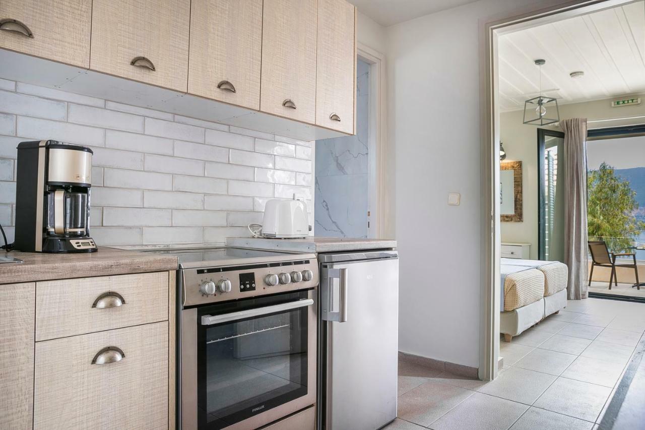 Martini Waterfront Suites フィスカルドン エクステリア 写真