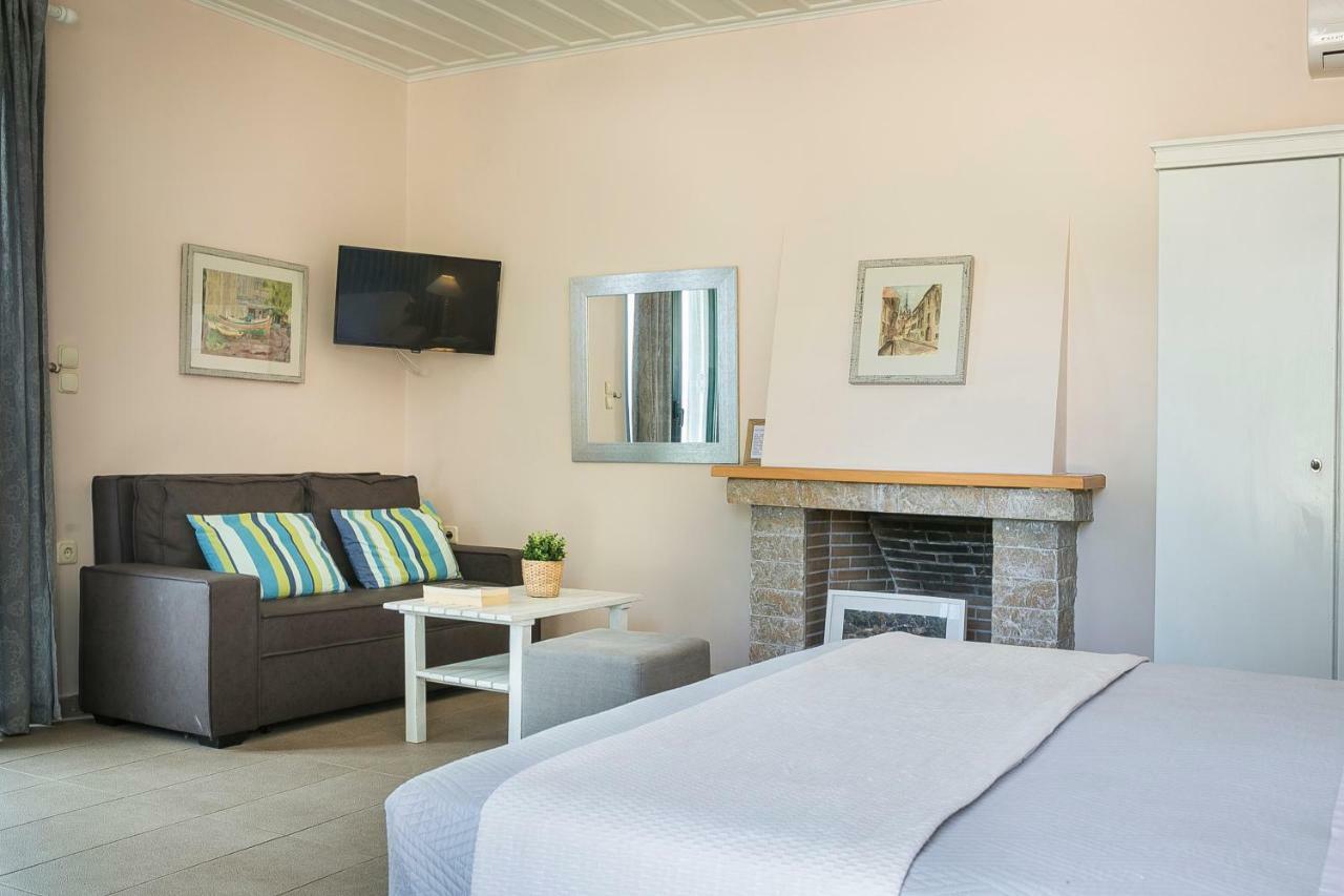 Martini Waterfront Suites フィスカルドン エクステリア 写真